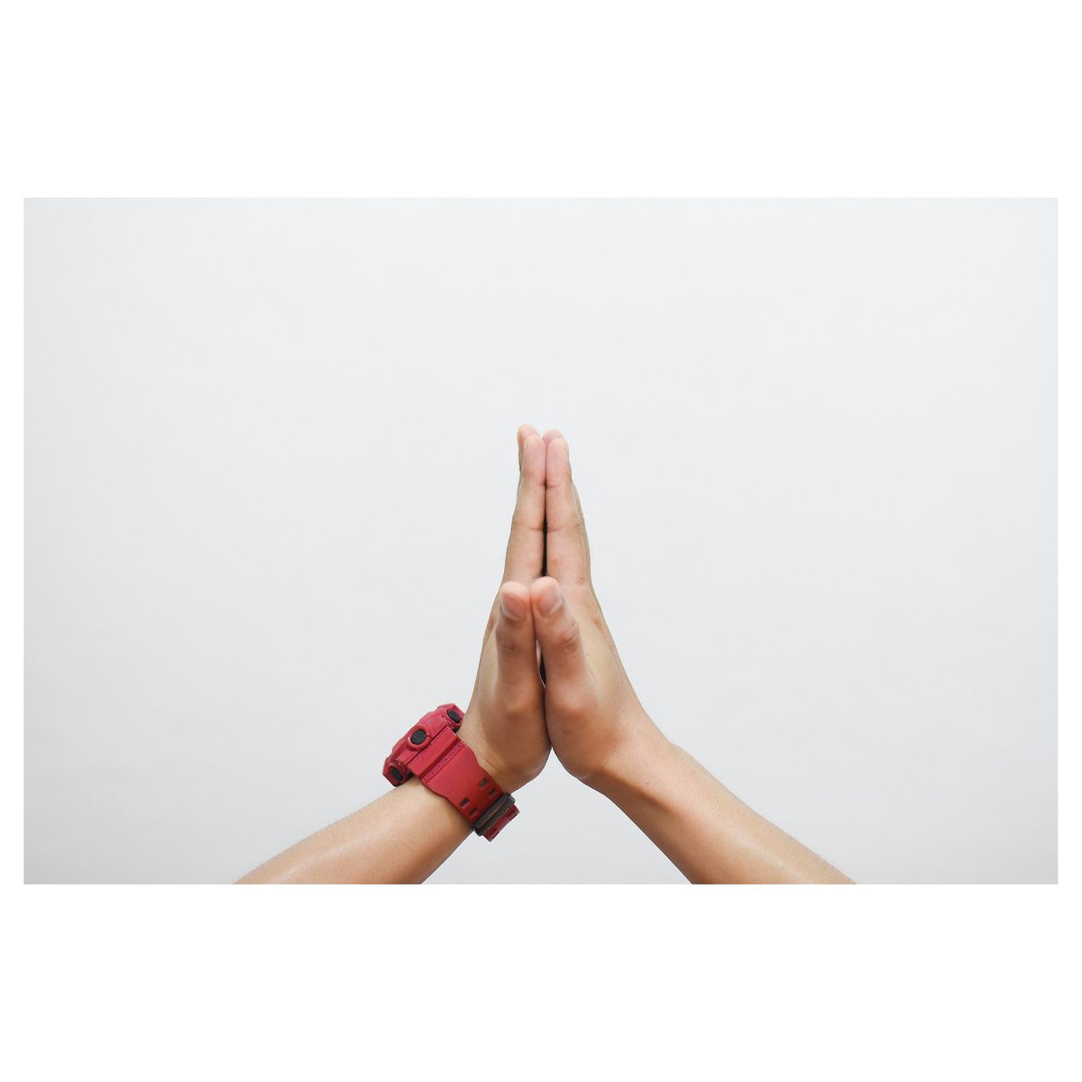 RayhanRedha's tweet photo. Selamat kembali ke fitrah, atas suka dan suka yang telah sudah.

#IdulFitri #1441H https://t.co/qarG2mh2Rk