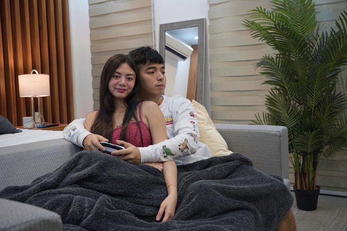 jayzammanabat_'s tweet image. Tayo hanggang dulo ❤️