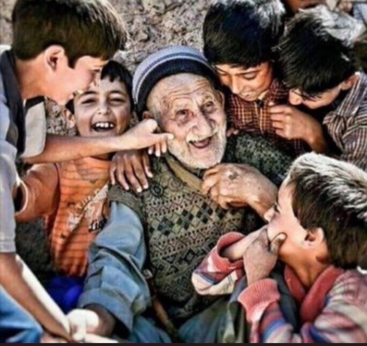 Hayırlı bayramlar...💐🍬🍭🤗<a href="/ziyaselcuk/">Ziya Selçuk</a> <a href="/tufekciyusuf/">Yusuf TÜFEKÇİ</a> <a href="/KirsehirMEM/">Kırşehir İl Millî Eğitim Müdürlüğü</a> <a href="/TC_kkalevalilik/">Kırıkkale Valiliği</a> <a href="/RTErdogan/">Recep Tayyip Erdoğan</a>