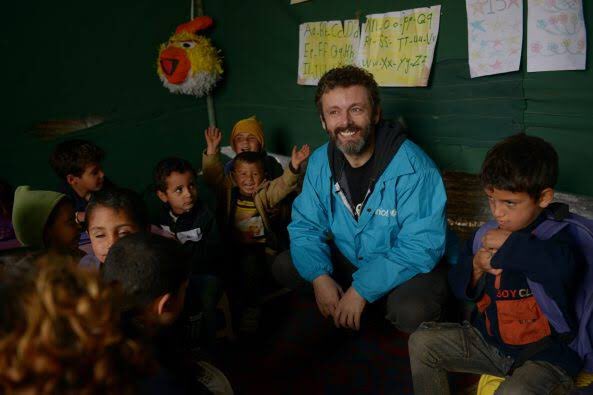 Thread of Michael Sheen being ambassador of UNICEF UK to clean your timeline and remind you he’s NOT a bad person. He has used his role as an ambassador to highlight the plight of children affected by the ongoing conflict in Syria;