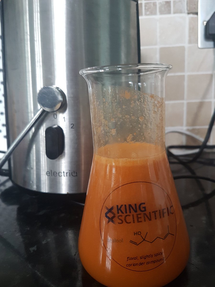 hud_net's tweet photo. On days like today,an energy boost is required! If you have a juicer at home try this recipie:
1 apple,1 orange,5 carrots, 2.5. cm piece of ginger
Top Tip:Once the juice is safely in a glass, turn on your machine and run a glass of water through it!No more scrubbing the mesh! https://t.co/yw7xCuljMA