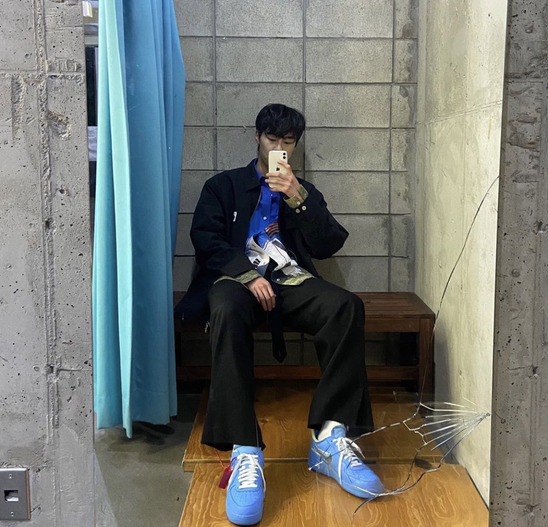 lee jaewook ; jxxvvxxk