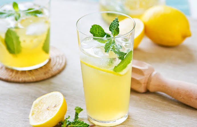 Health is Wealth
To prevent kidney stones, drink LEMON JUICE regularly. 
#LemonJuice increases the citrate levels in urine &amp; prevents the formation of oxalates, thereby helping in flushing out the stones.
.
.
#vitamin #shatrasagri #covid19 #herbs #vegetables #fruit #healthcare