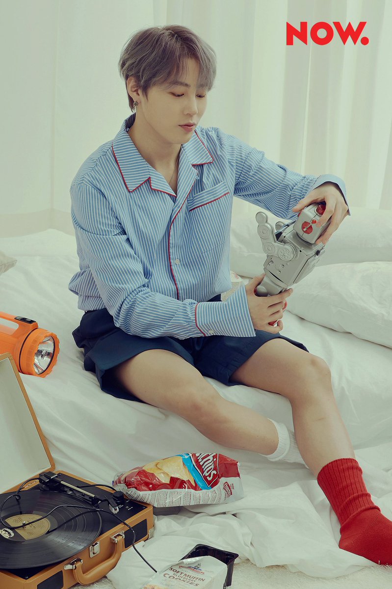 npop_zip's tweet image. 🕺 #심야아이돌 같이 놀 분들 
25(월) #비오브유
26(화) #원위
27(수) #하성운
28(목) #임한별 #적재
29(금) 러블리즈 #류수정
질문과 전하고 싶은 얘기, 사연은 아무때나 보내실 수 있습니다😘 문자번호는 #7117 (정보이용료 100원) [심야아이돌] 말머리 달고 이름or닉네임과 함께 보내주세요💕