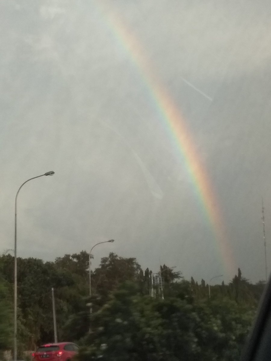 #PelangiJakarta #PelangiRamadhan #BeautifulRainbow