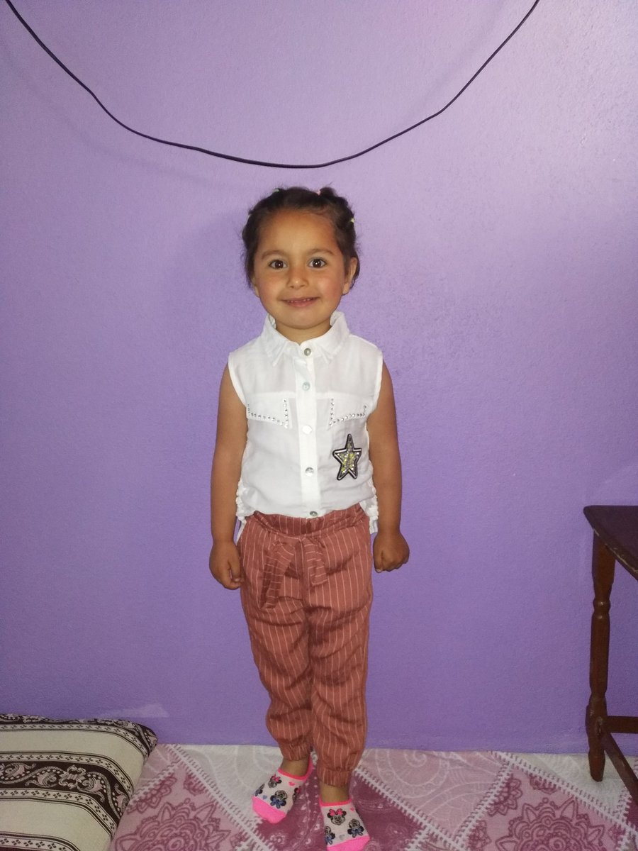 İyi bayramlar.
Buda bayram şekeriniz😘