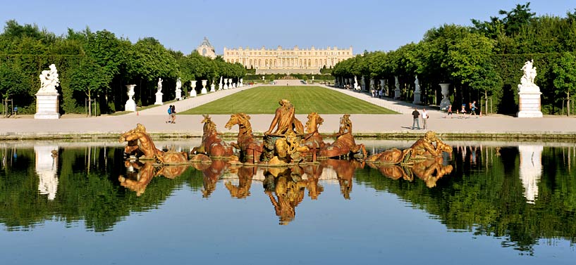 64. yvelines (78)prefecture : versaillesobviously the castle of versailles is there, but not only that! they have some nature and overall it seems to be a nice place