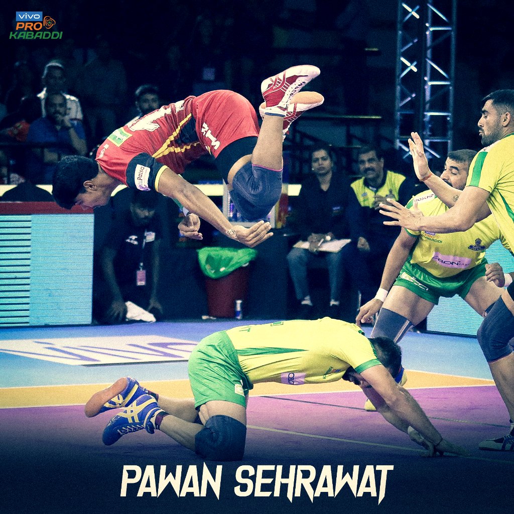 ProKabaddi's tweet photo. Who pounced higher?

#LionJump https://t.co/8PWJQBYlX0