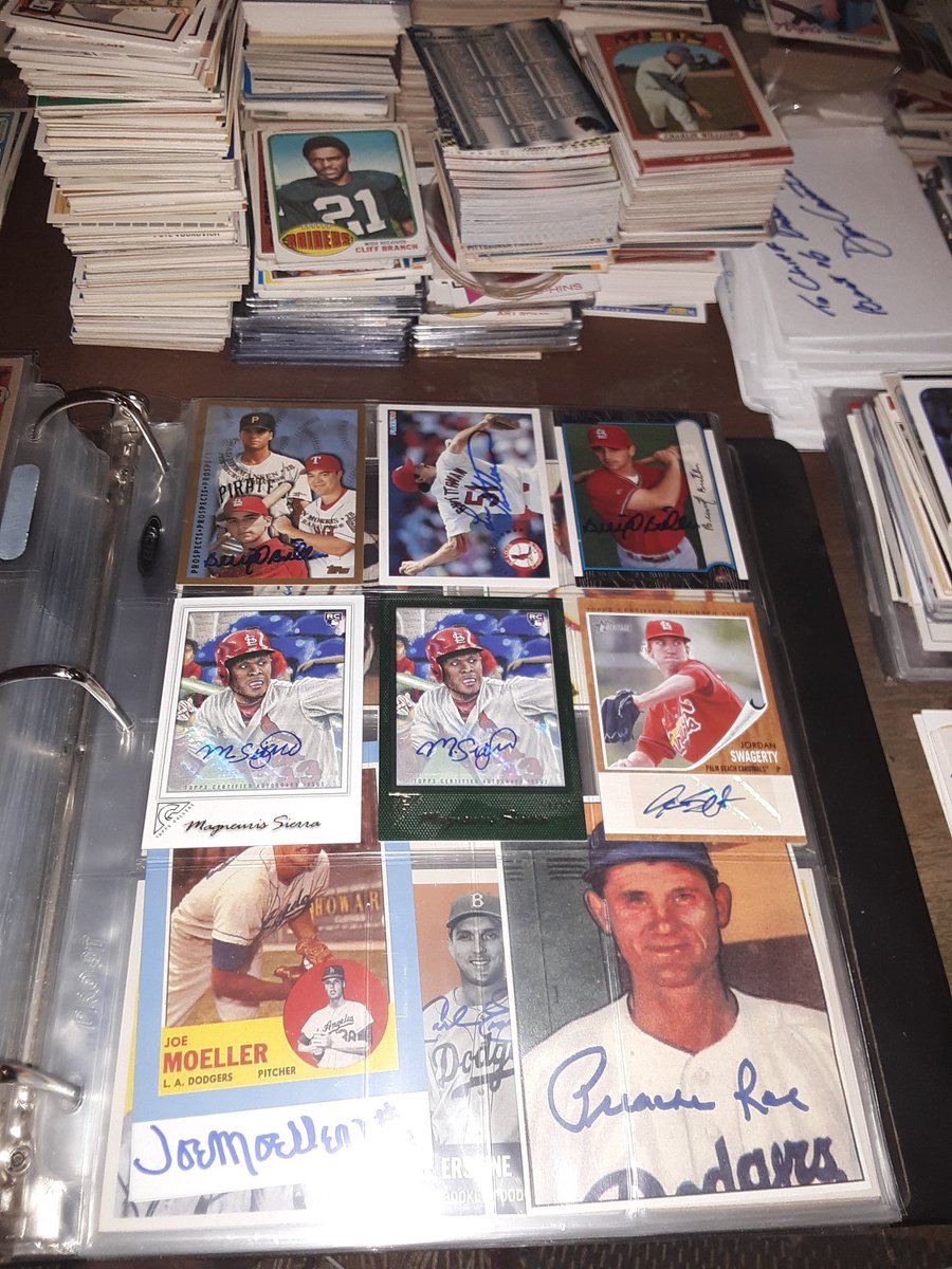The rest of the Cardinals autographs and another over sized page