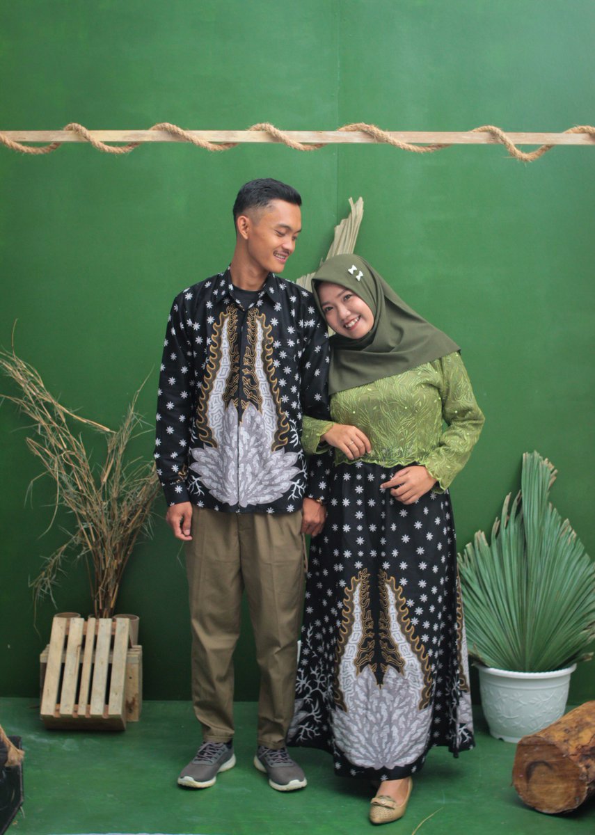 gingsul97's tweet photo. Happy Eid Mubarak 1441 H 🙏 https://t.co/5OzYUfbK2Z