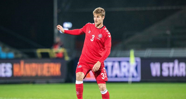 Joachim Andersen commence sa carrière internationale en sélection de jeunes en Mai 2012 et y fera régulièrement des apparitions.Il est même capitaine pour les qualifications de l’Euro U19 en 2014 et 2015.Il disputera en tout 34 matchs dans les équipes de jeunes du Danemark.