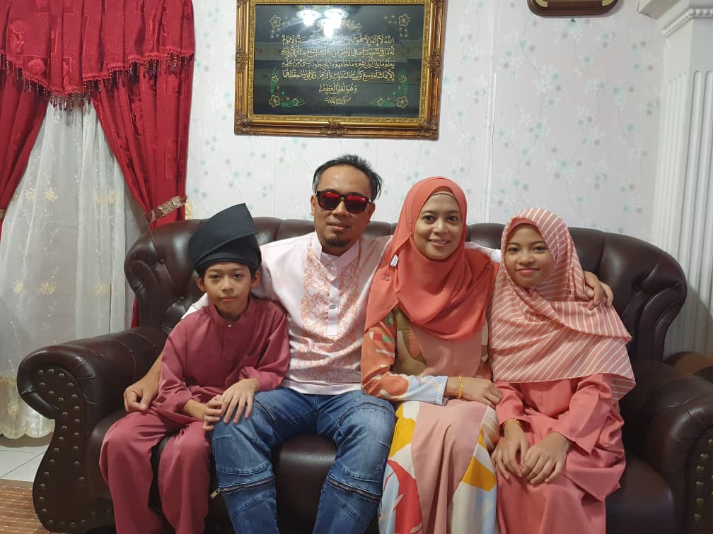 Knaza13's tweet photo. Selamat Hari Raya Aidilfitri.. Maaf Zahir Batin.. https://t.co/xDyytm2wnf