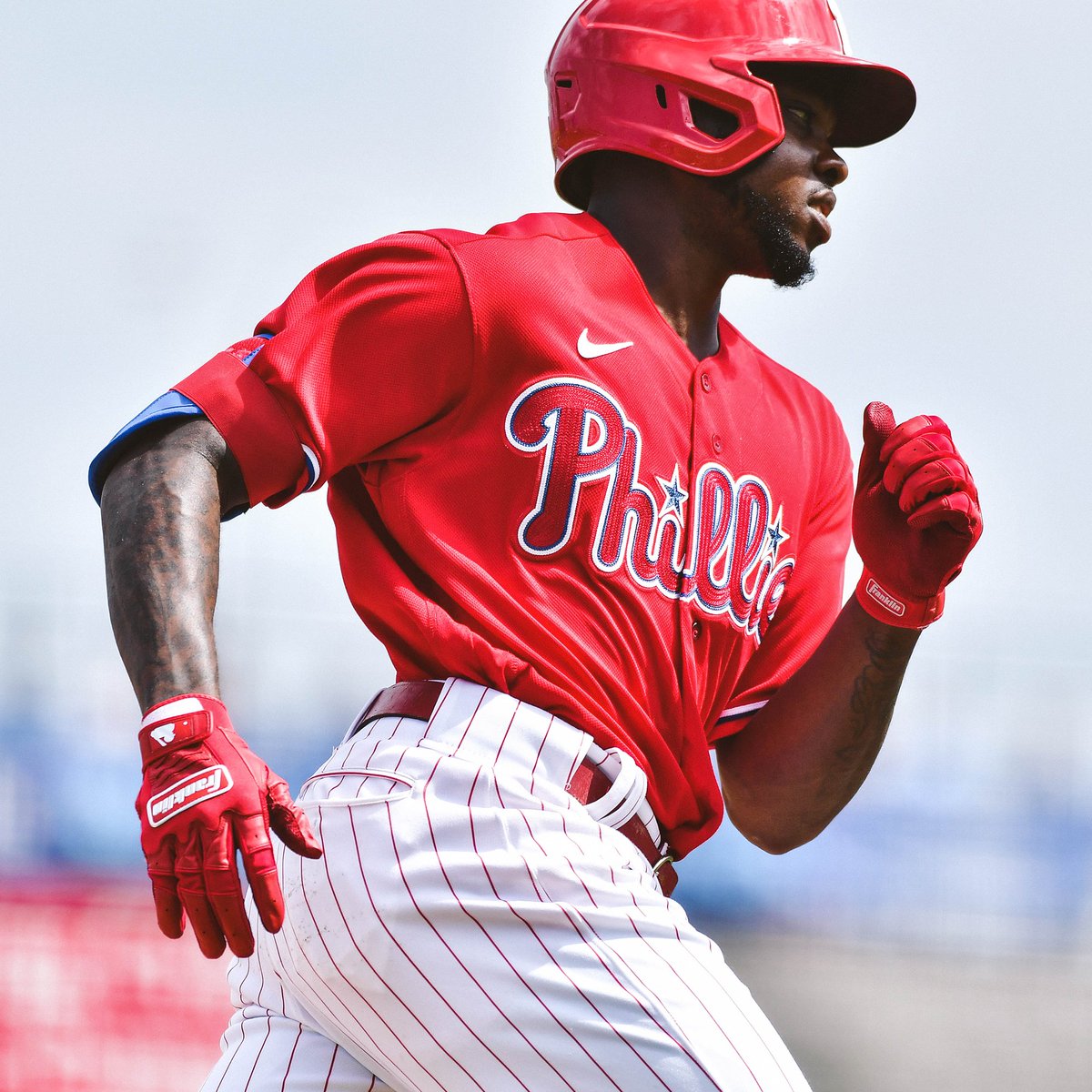 MLBEurope's tweet photo. Slugging – but make it fashion 😎
Which team do you reckon had the freshest kit on show at Spring Training this year?
👕🧢🩳
#MLBAtHome #MLBUniform #SpringTraining https://t.co/C4Bh6wOFyl