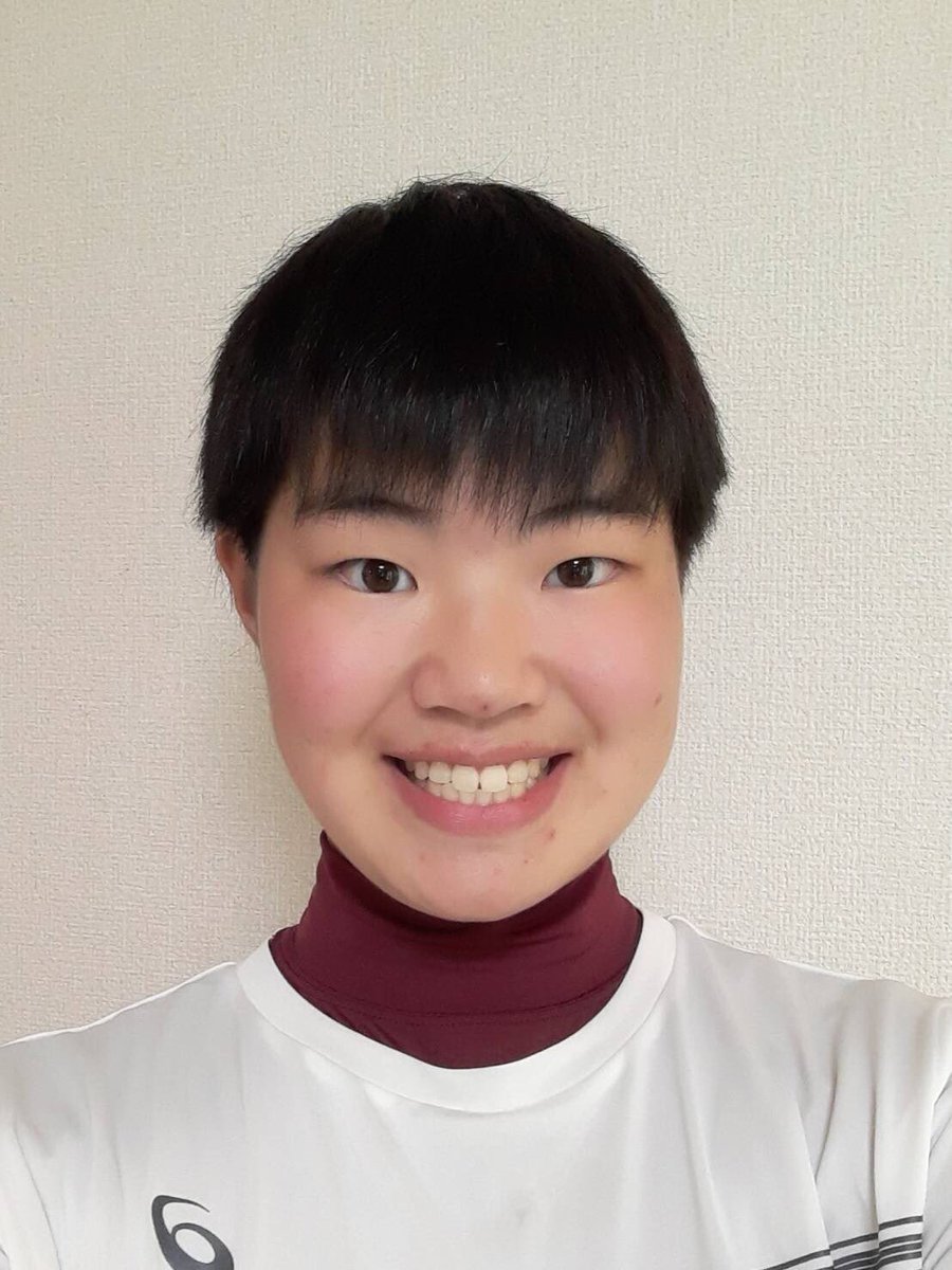 早稲田大学ソフトボール部女子部 スポーツ科学部1年の根井望 ねい のぞみ です 東京都の吉祥女子高等学校出身で ポジションはショートをやっていました 自粛期間中はバイトが忙しいですが 合間の時間に筋トレ 読書 勉強をしたり