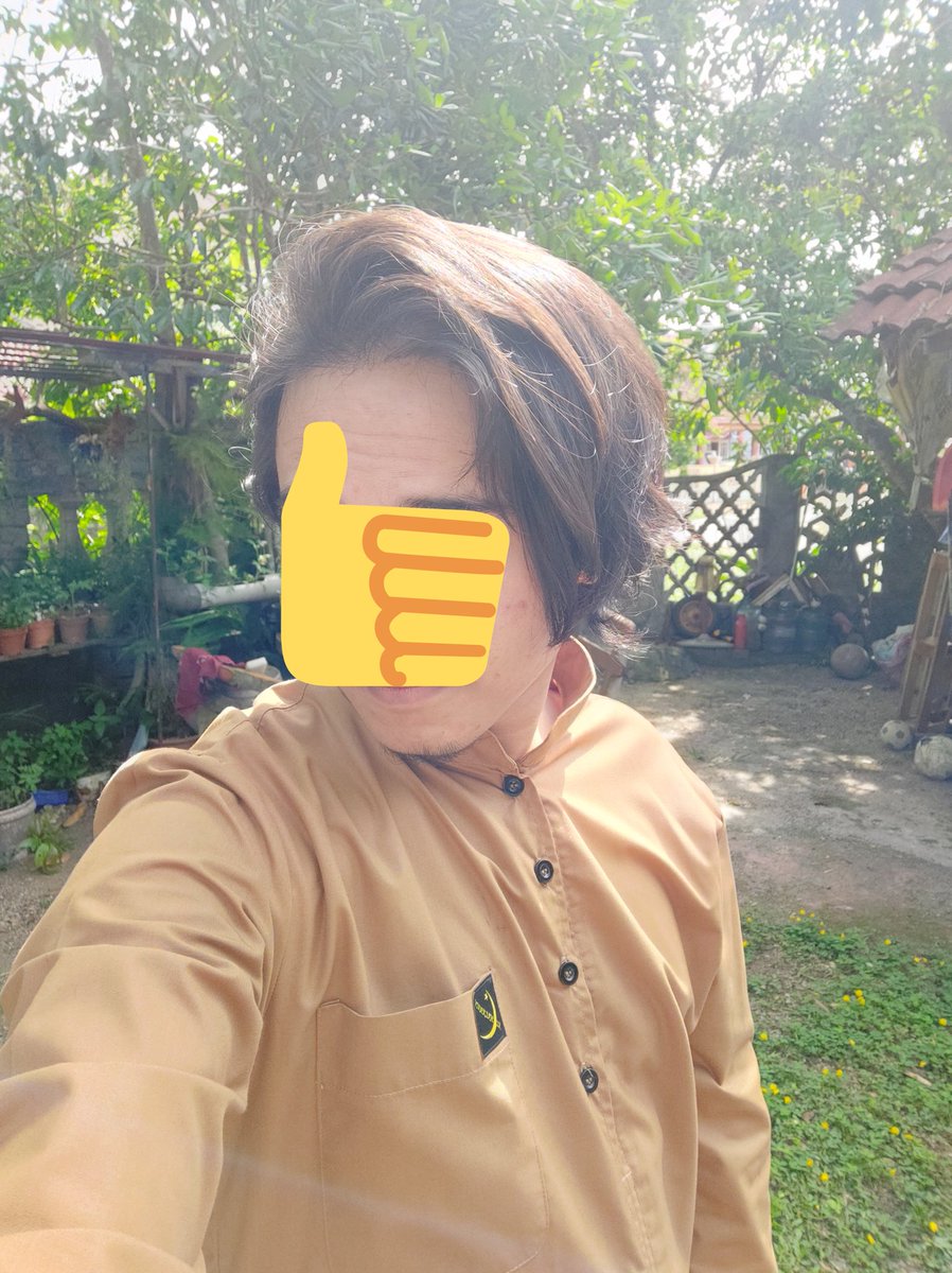 niroselle2's tweet photo. Fesyen rambut Covid guys,mesti ramai raya tahun ni fesyen rambut sama,😁😁😁 https://t.co/tqi0QHaq4l