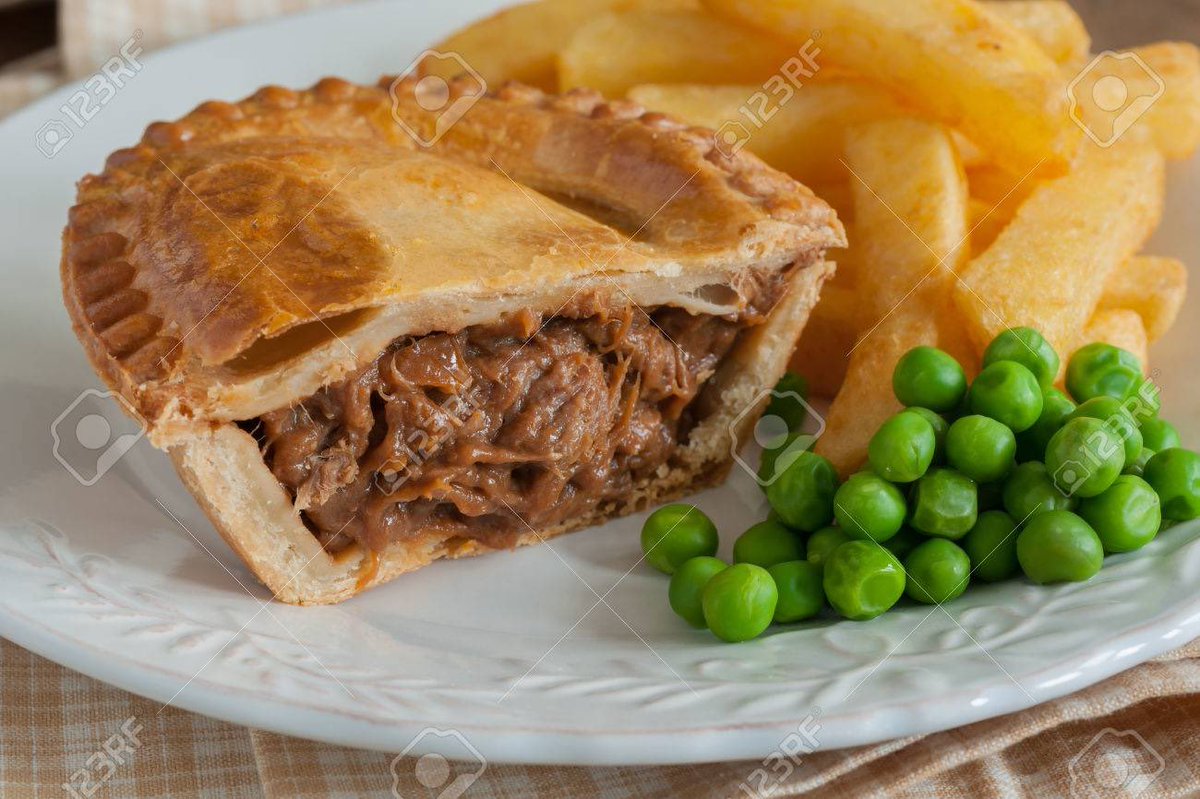 Next Friday and Saturday’s menu. Baguette week with a creamy cajun baguette and slow braised steak &amp; onion baguette ‘w’ crispy onion served with chips. For more information call: 01456 873933 #saddleworth #saddleworthtakeaway #fishandchips #greenfieldvillage #saddleworthfood