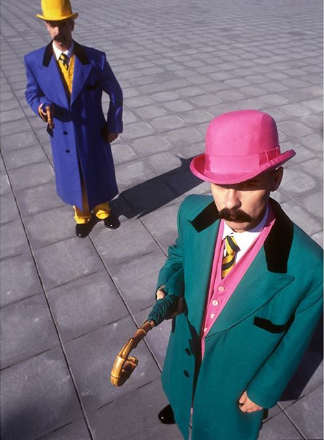 Lowetennant's tweet photo. #petshopboys #80s #Performancetour @petshopboys " In Thompson Twins oufit" their photo session with @derekridgers @rotterdamahoy (The Ahoy) in #Rotterdam #Netherlands May 1991 https://t.co/sneWRLmQ8m
