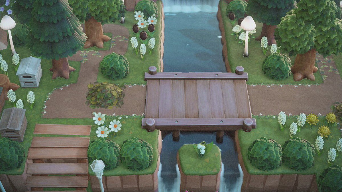 softchlo's tweet photo. some progress pictures of my backyard forest 🌲🌿🍄 

#ACNH #AnimalCrossing #NintendoSwitch https://t.co/jTeuxwugHL