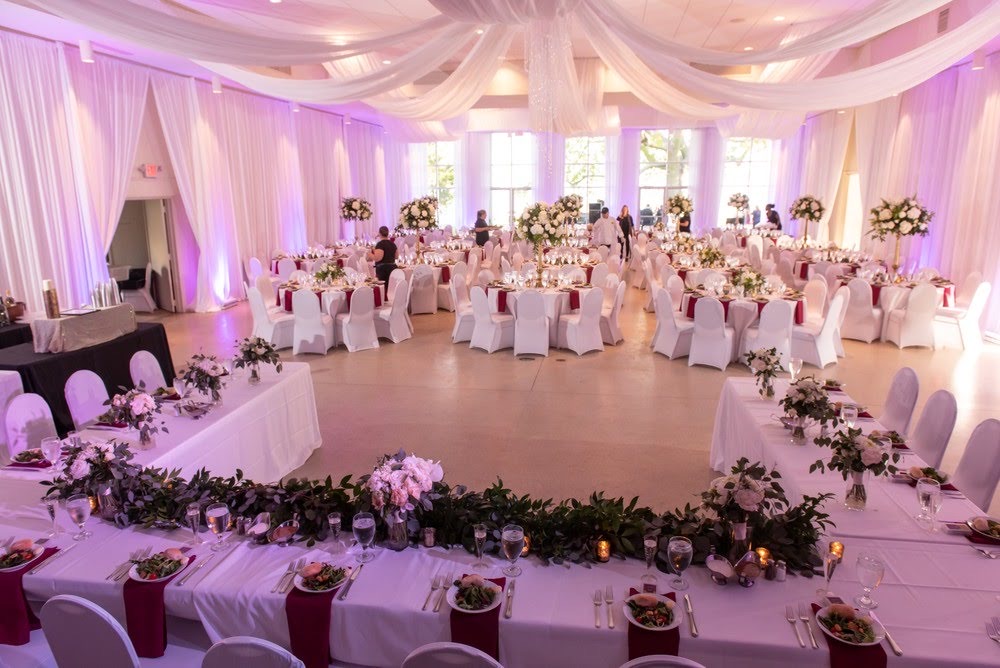 GabroEvents's tweet image. Love this setup at #tampagardenclub includes ceiling draping, wall draping, crystal hanging chandelier, and uplighting. Hope you like it.