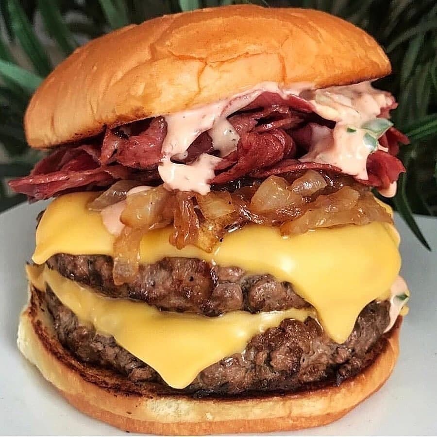 allunhealthy's tweet photo. 🍔🍔🍔🍔 https://t.co/TwDHM1YsOz