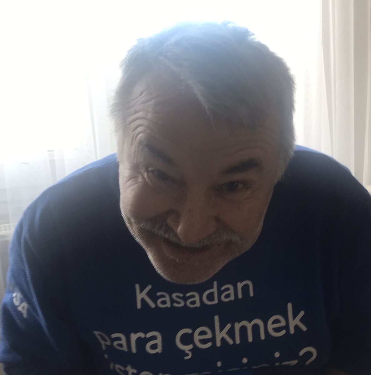 Ooo dedem bayramlıklarını giymiş