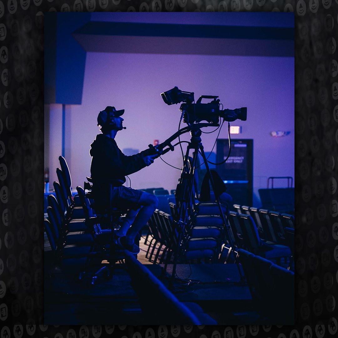 E2i Design tweet media