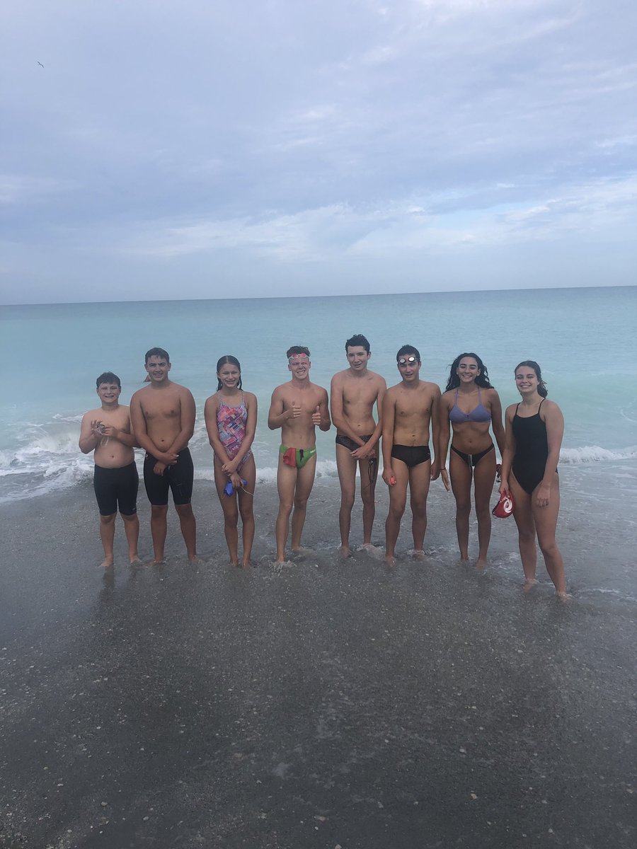 SKYHurricanes's tweet photo. Hurricane open water swim 5/24 is in the books.  Calm waters and plenty of support from the parents and masters! Have a safe holiday everyone https://t.co/50KIMTVzqN