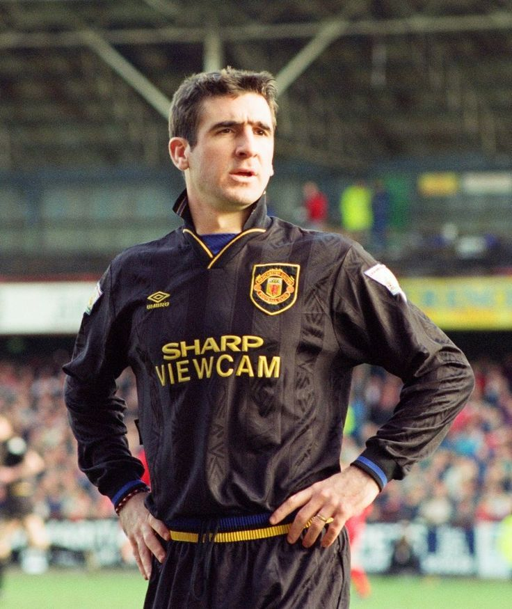 Collar Up
Pure Nonchalance
Hero
Leader
Legend
Eric Cantona

HAPPY BIRTHDAY KING 