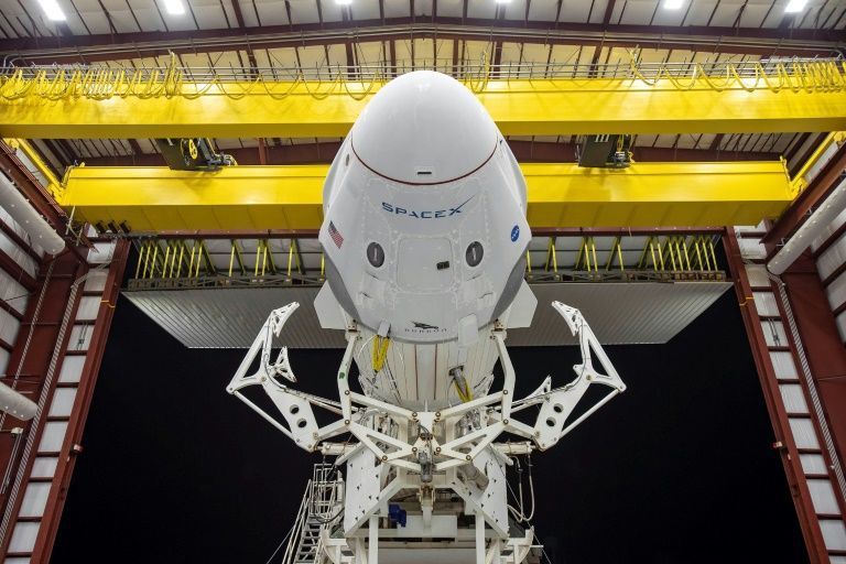 YahooNews's tweet image. SpaceX ready to launch astronauts into space for the first time yhoo.it/3gl65TU