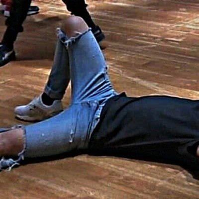 jungkook's thighs, a very very dangerous thread