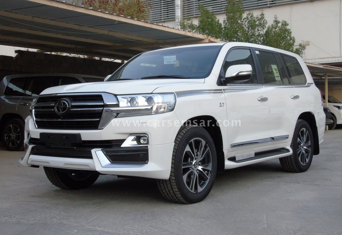 Land Cruiser V8 or TXL