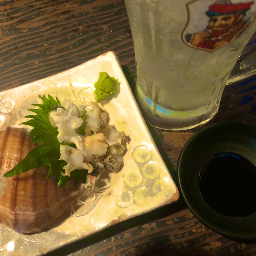 buli_hamachi's tweet photo. 営業再開した店に思いを馳せながら、写真で晩酌です。日常って、眩しいな〜。
#ツイッター晩酌部　#ぷしゅー https://t.co/TPLU9yf3rl