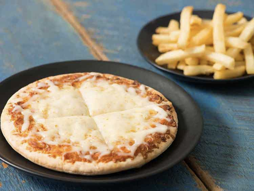 Time to feed the kids! Check out our Kids Menu which includes meals like our Cheesy Cheese Pizza - served with your choice of side. Also includes a drink and dessert! Don't forget, we are opening our doors again for indoor dining on 1st June!
#montanascharlottetown #kidsmeal