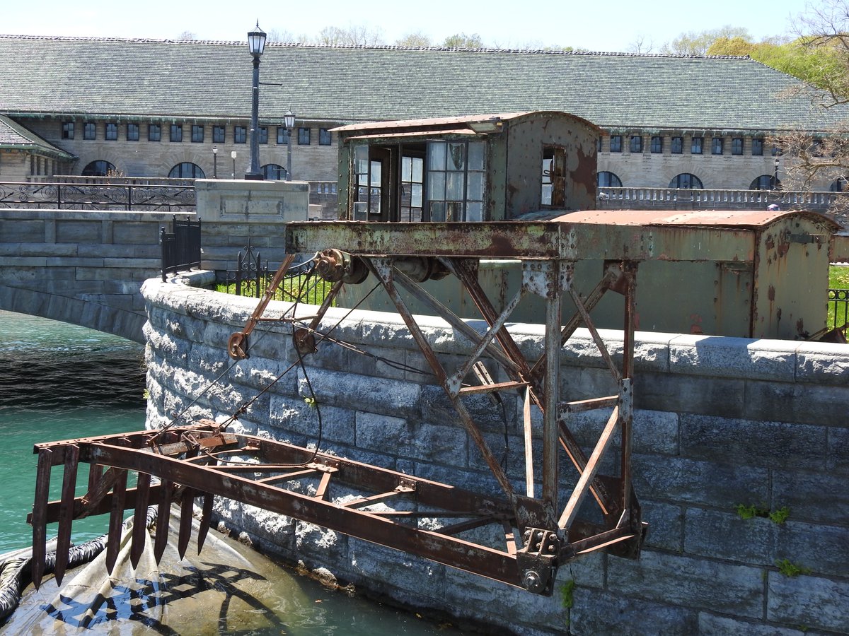 remains of old shipwreck