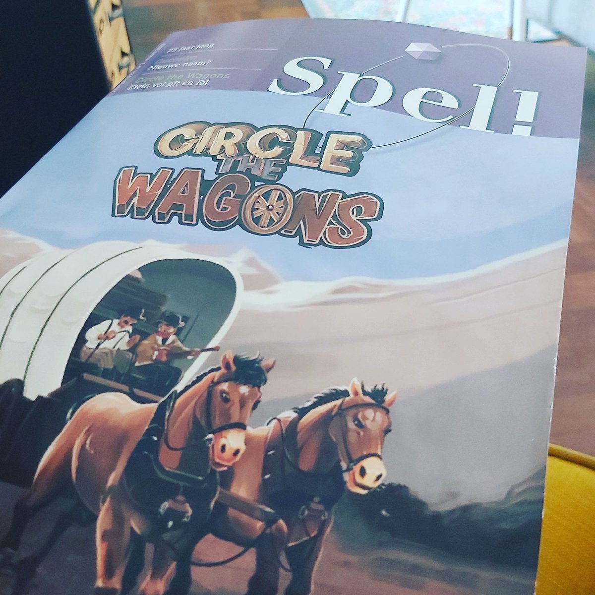 RabenhauptSpel's tweet photo. Always a pleasure reading boardgame news and reviews the old-fashioned way. Keep up the good work @ducosim ! #rabenhaupt #borspellen #boardgames #ducosim https://t.co/N6oQAIZDOb