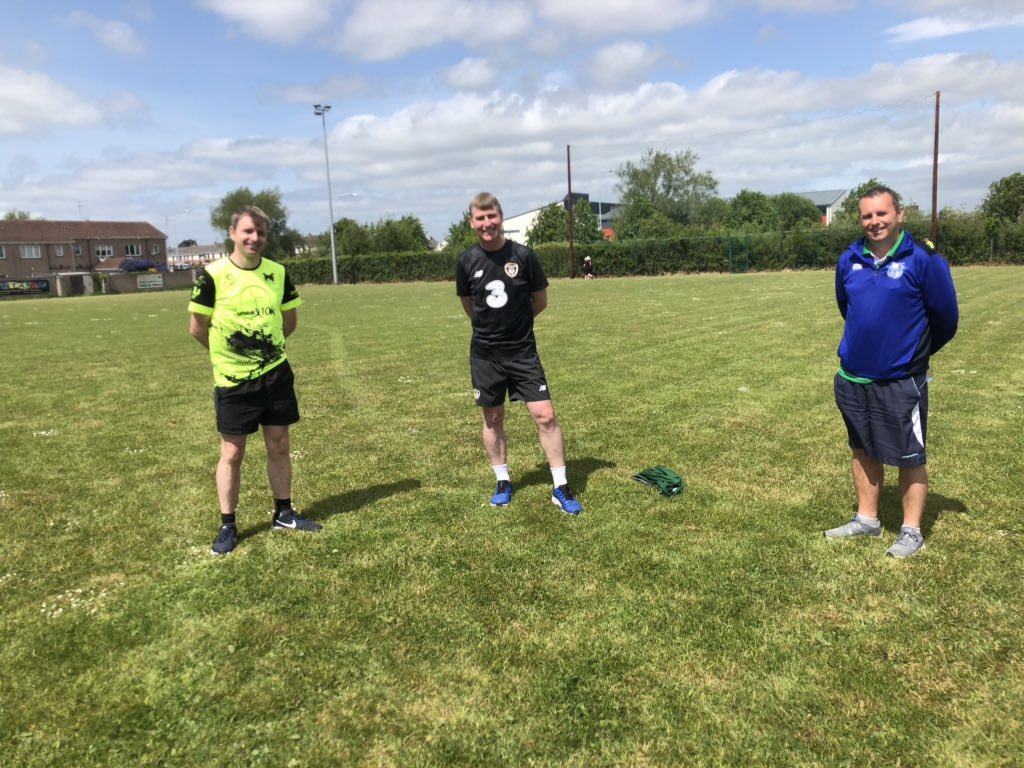 ROMurchu's tweet photo. Brilliant #Run24 fundraiser for Cuidigh Linn by @MuirhevnaMorFC
Well done to organisers and all who took/taking part including runners from @DundalkFC and a huge thanks to Ireland manager, Stephen Kenny.
You can still donate at:
https://t.co/m30HFxq0wA https://t.co/bg9B6fInKn