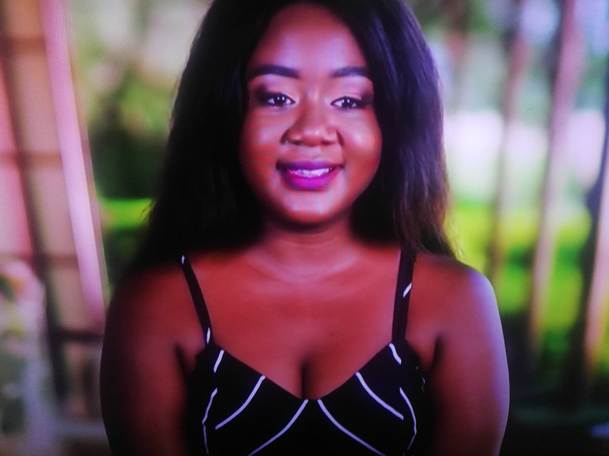 AdvocateManyala's tweet photo. This guy must choose her...! #DateMyFamily https://t.co/GoNEzaqvKi