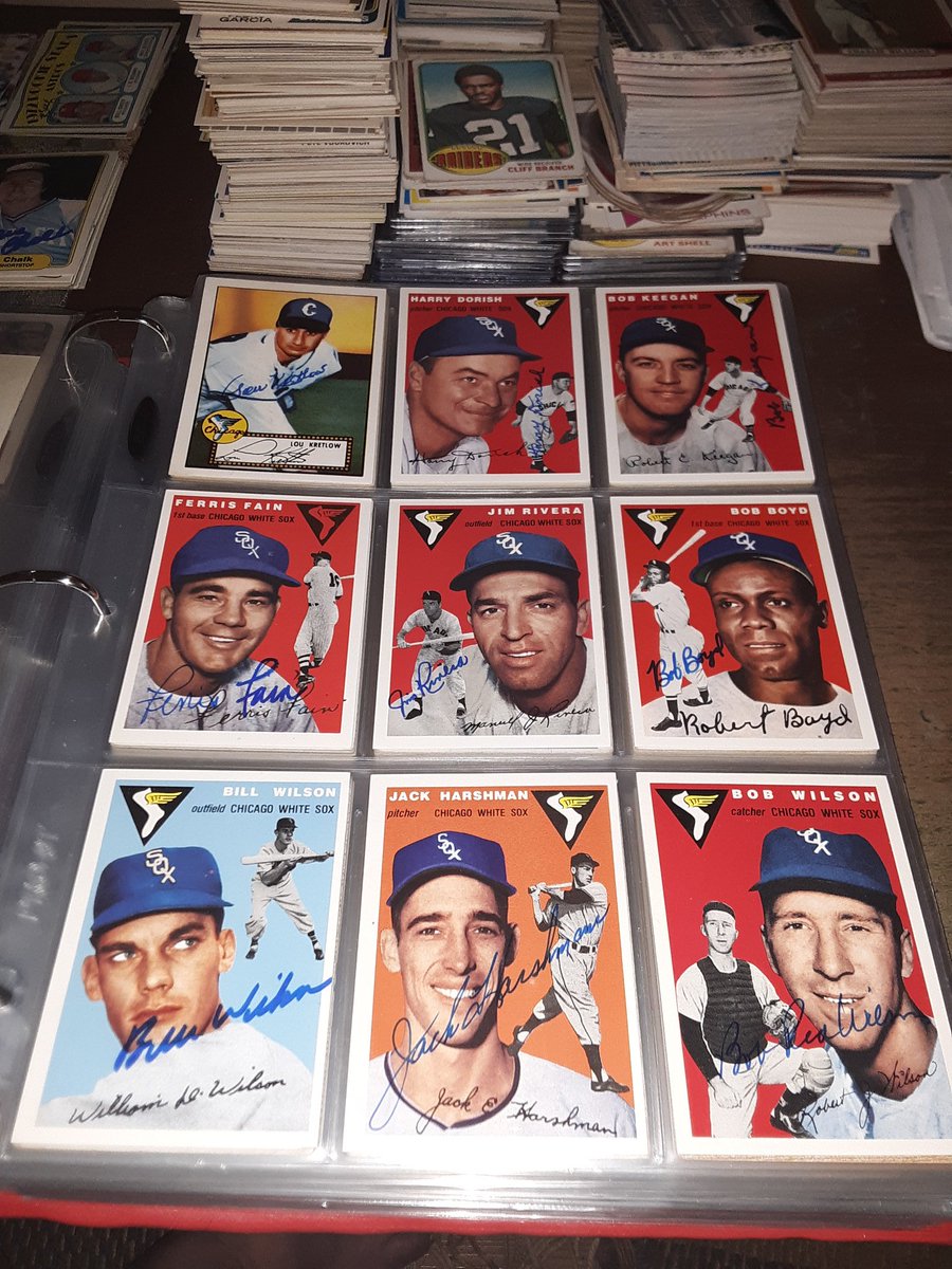First 4 pages of White Sox autographs with a Bobby Shantz slipped in adding  @Pabst_Beer_8 on the thread