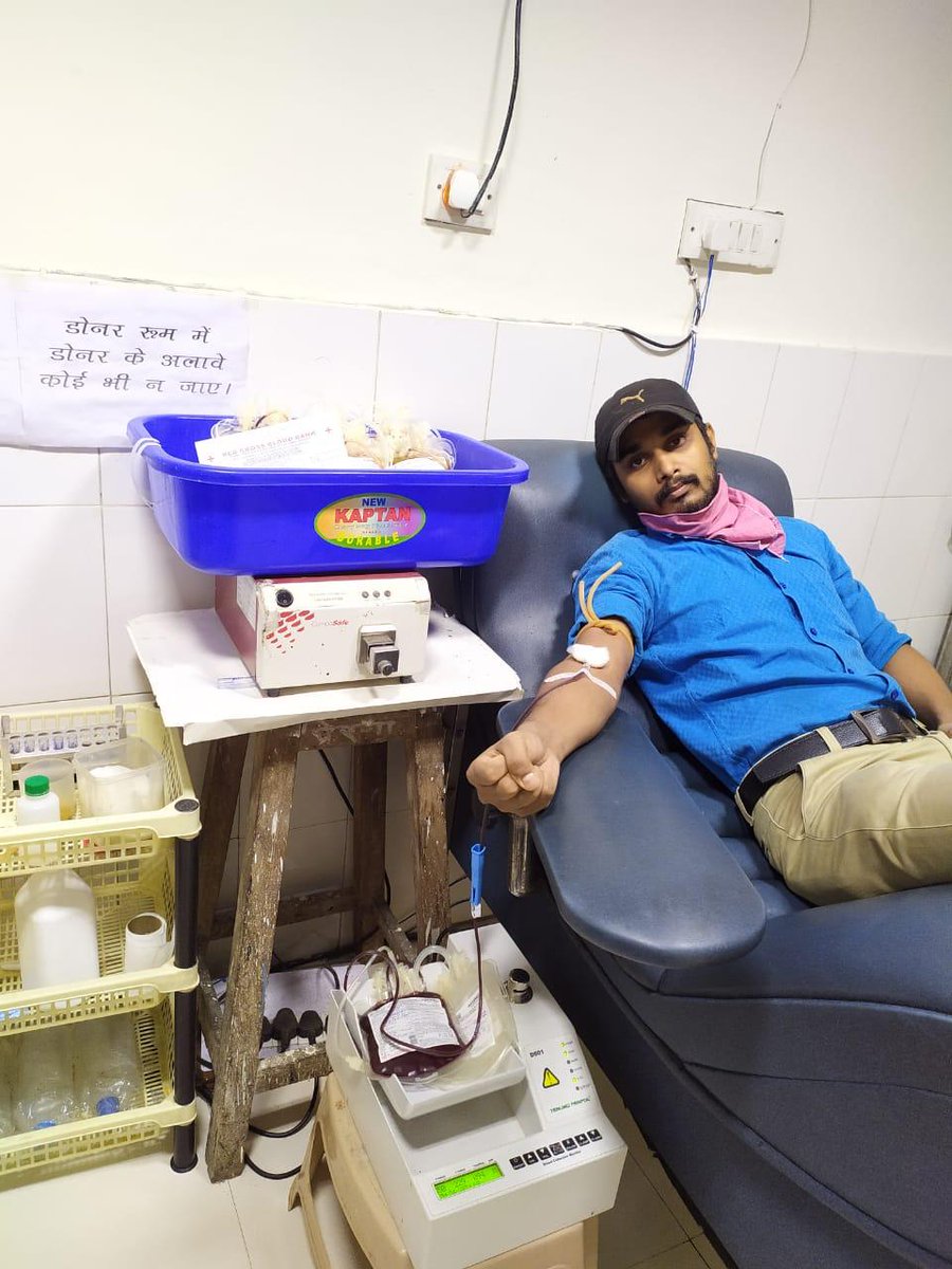 bloodplusorg's tweet photo. @bloodplusorg के सदस्य सिपुल जी के जीवन का 8वा रक्तदान। @bloodplusorg इनके सुखद और मंगलमय जीवन की कामना करता है।। https://t.co/PTxyHoUx2K
