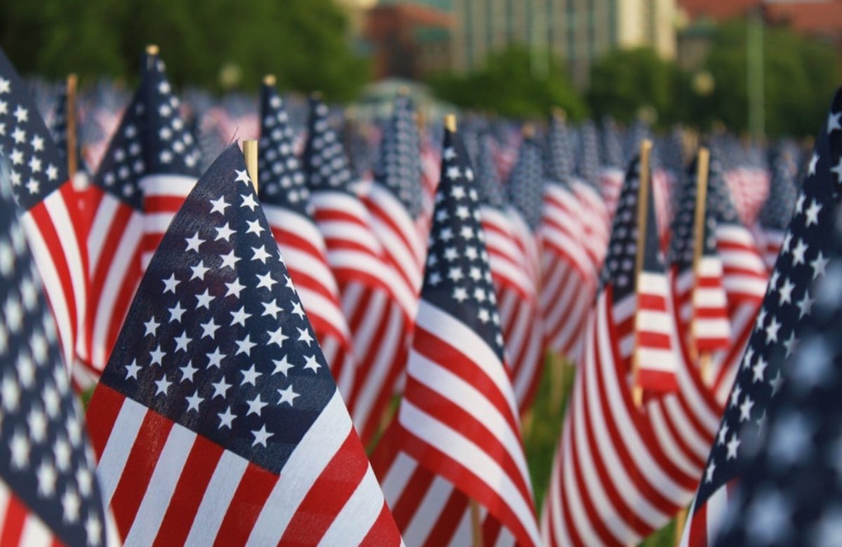 In remembrance of all those who lost their lives in service to our country.  Thank you for our freedom.
