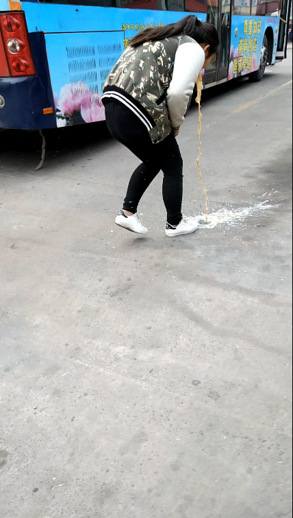 呕吐爱好者 Sunyu Twitter