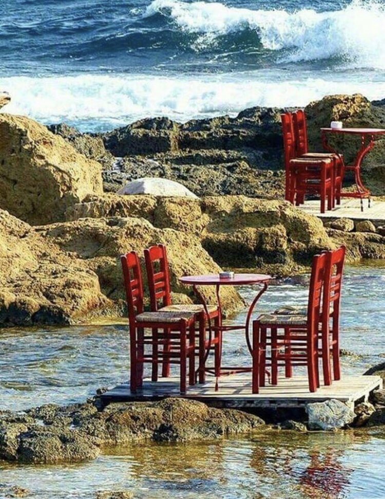 GreekConcert's tweet photo. Social distancing in #Skyros #GreekIsland in #Greece https://t.co/4sIsqRPFDL