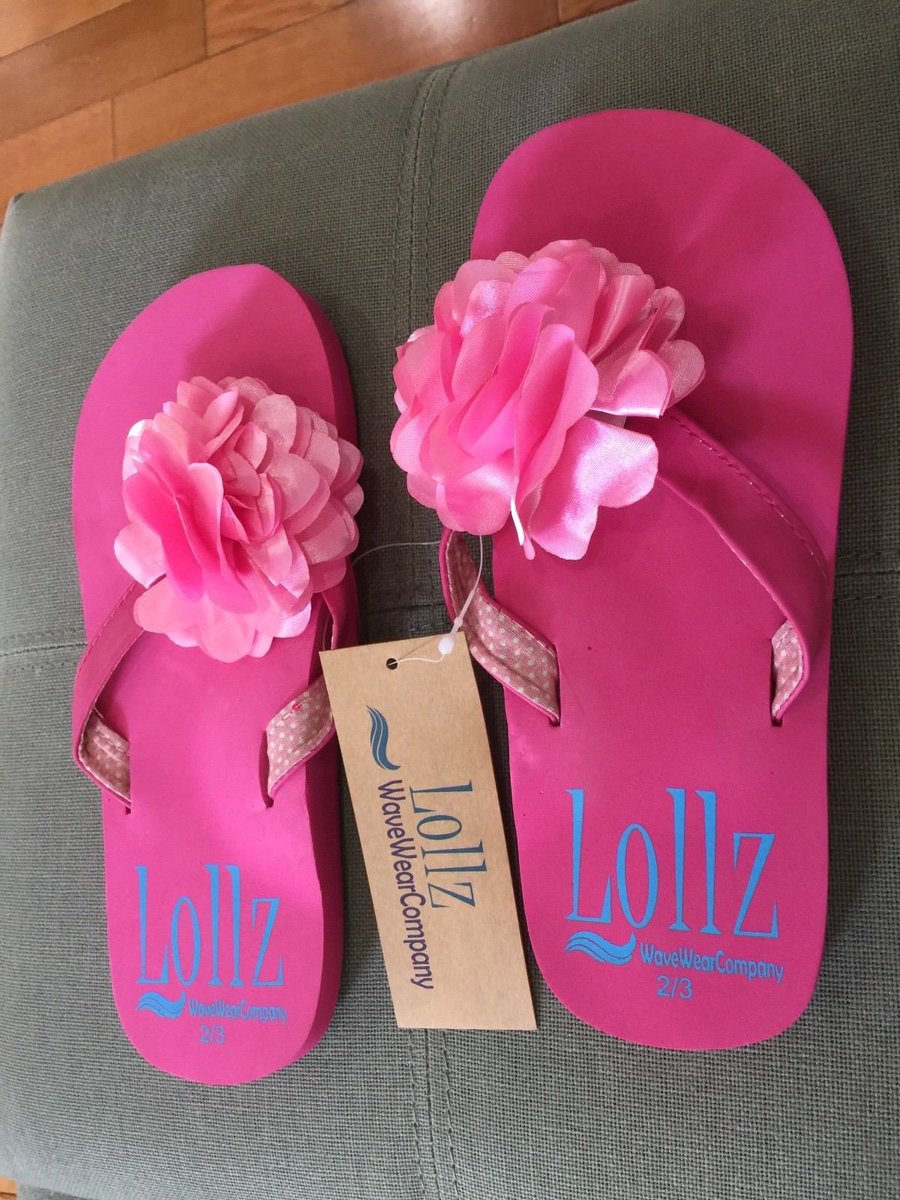 wavewearco's tweet photo. Women and Girls Fashionable Summertime Flips Flops! WaveWearCompany On Sale Now up to 30% off when you buy one or more. #eBay #Beachwear #Summer #FlipFlops #Sandals #Poolside #Fashion #ShoppingQueen #beachwear, #beach #fun #beachwear
https://t.co/k61ZjLoj3J https://t.co/WxJ0bXzrM2
