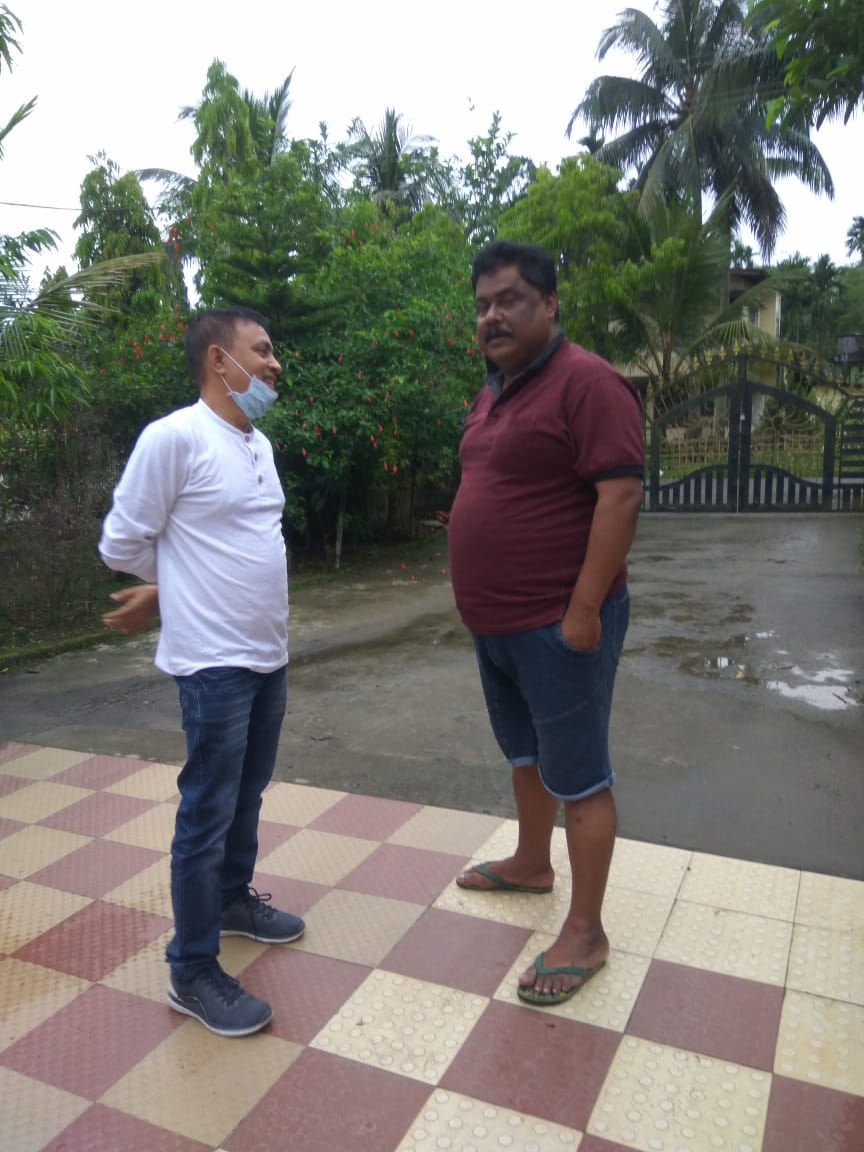 phukan_abhijit's tweet image. Sometime if you want to work meet a practical person who is working in organic Agricultural in Assam. He may be Mr jitan dutta. Great to meet the person in action. 🙏🏻 
#localislocal