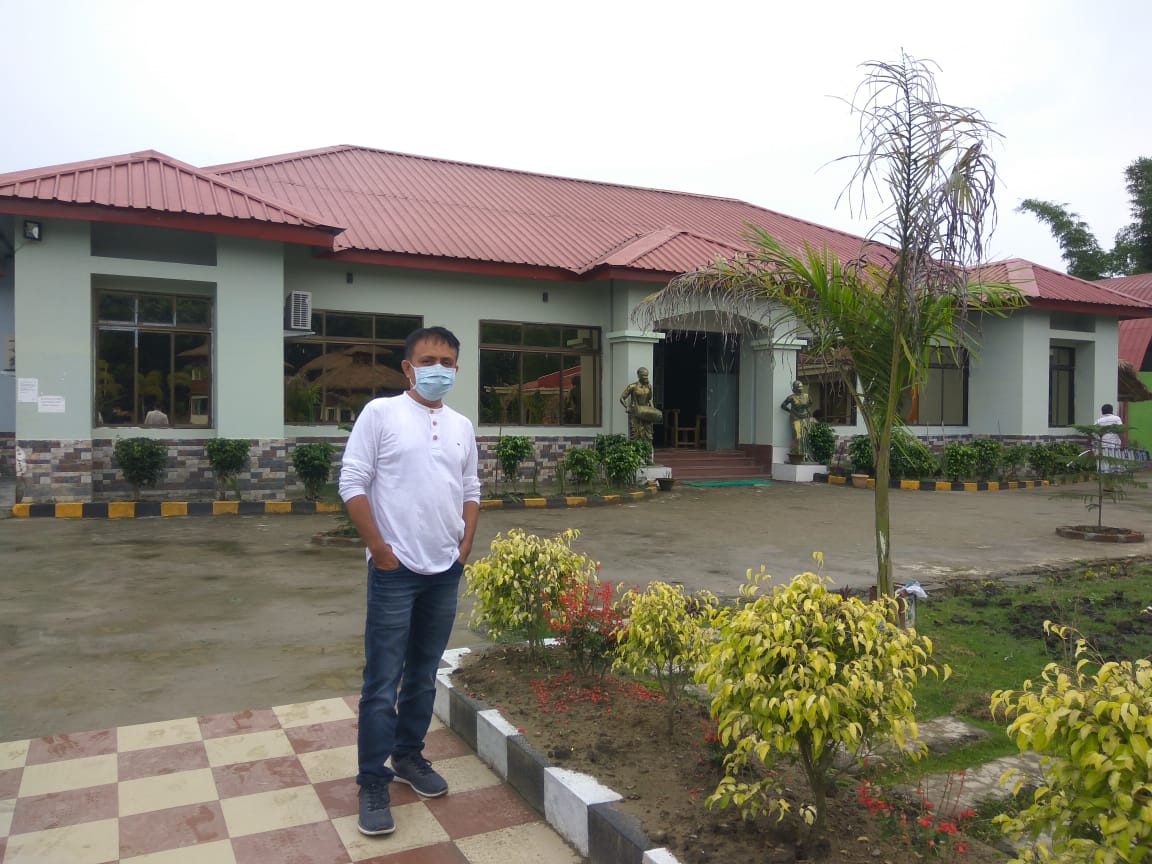 phukan_abhijit's tweet image. Sometime if you want to work meet a practical person who is working in organic Agricultural in Assam. He may be Mr jitan dutta. Great to meet the person in action. 🙏🏻 
#localislocal