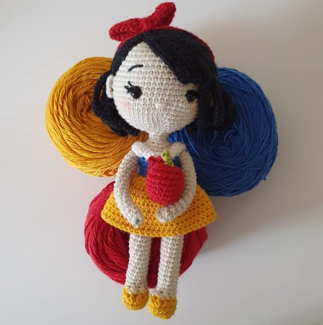 Tips and Tricks ngerajut buat kalian yang baru mau mulai 🧶🧶
A Thread