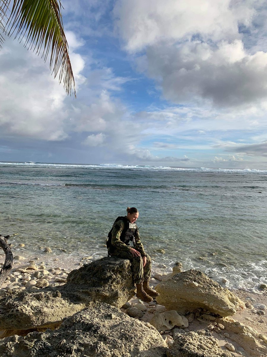 sappingtonash's tweet photo. on a private island wbu?? https://t.co/Bt2tZXSkCq