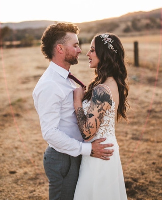 MikaellaBridal's tweet photo. Close. Closer. Closest.✨ MIKAELLA bride Adrianne show us how 😍 #Style2208
.
.
👰🏻:@adrianne_meisteez
📷:@mstephensphoto
🛍️: @janenesbridalboutique
.
.
.
https://t.co/KviT9XghFd
.
#mikaellabridal #mikaellabride #brides #weddinglove #nothingisordinary #mrandmrs https://t.co/3vRf6gUYqu