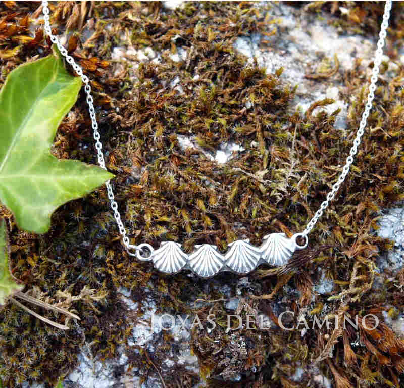 joyasdelcamino's tweet photo. Conchas del Camino de Santiago engarzadas en una cadena. Plata 925 hecha en Compostela
Muscheln vom Jakobsweg in einer Kette. 925 Silber hergestellt in Compostelle
https://t.co/PMQu0JhRMJ
Internationale Lieferung
Enviamos donde quieras
#jakobsmuschel #scallopshells #coquille https://t.co/0UhsPD0zEC