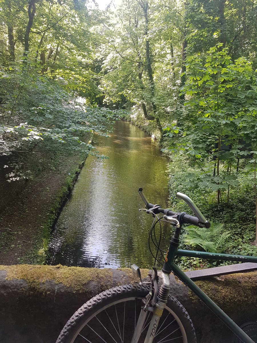 beautiful day on the canal, 7.2 miles done, halfway point on today's training ride for #HMT8  Beer is waiting at home 🤘
#heavymetaltruants #fundraising